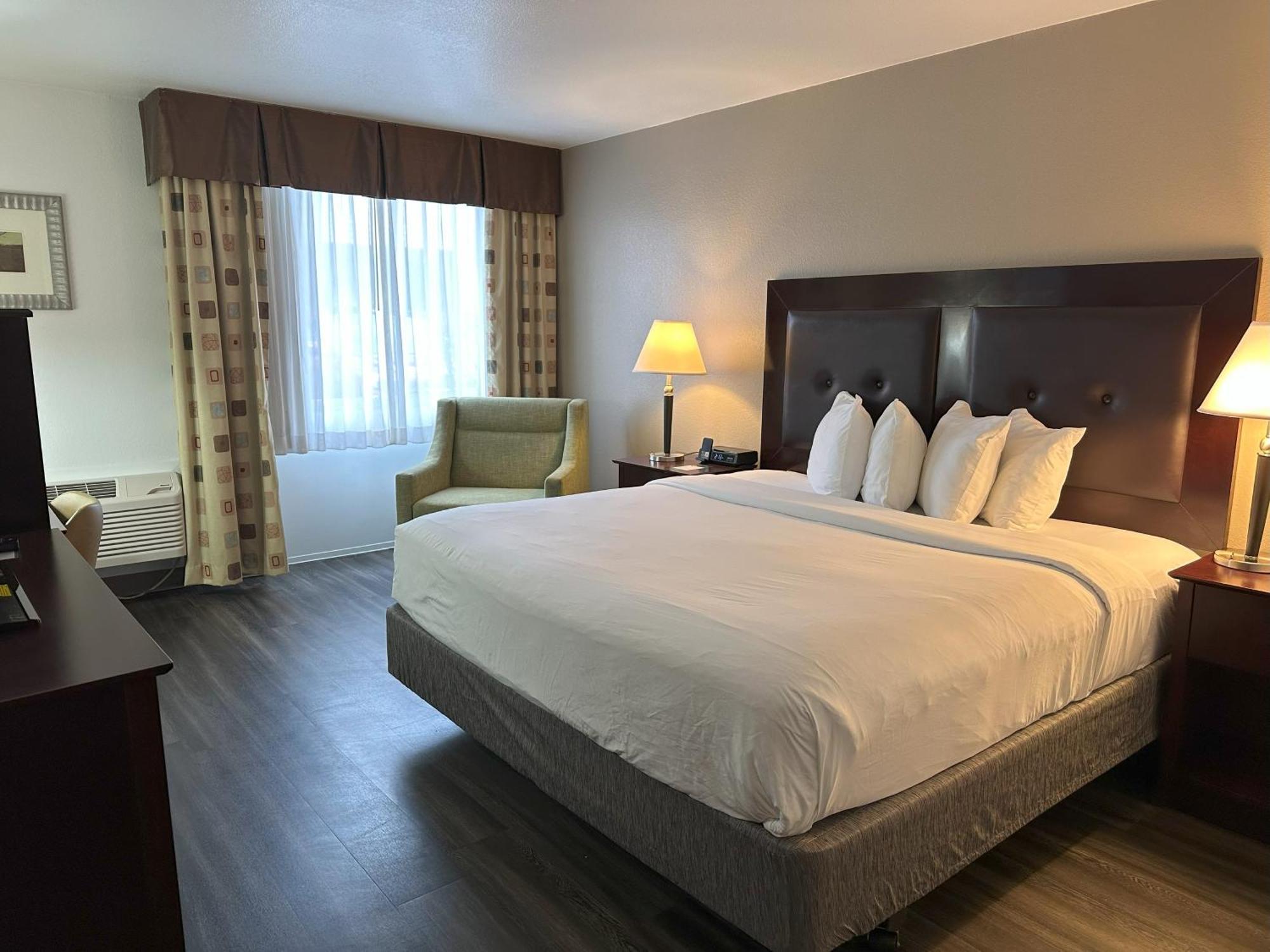 Quality Inn & Suites Everett Exteriér fotografie