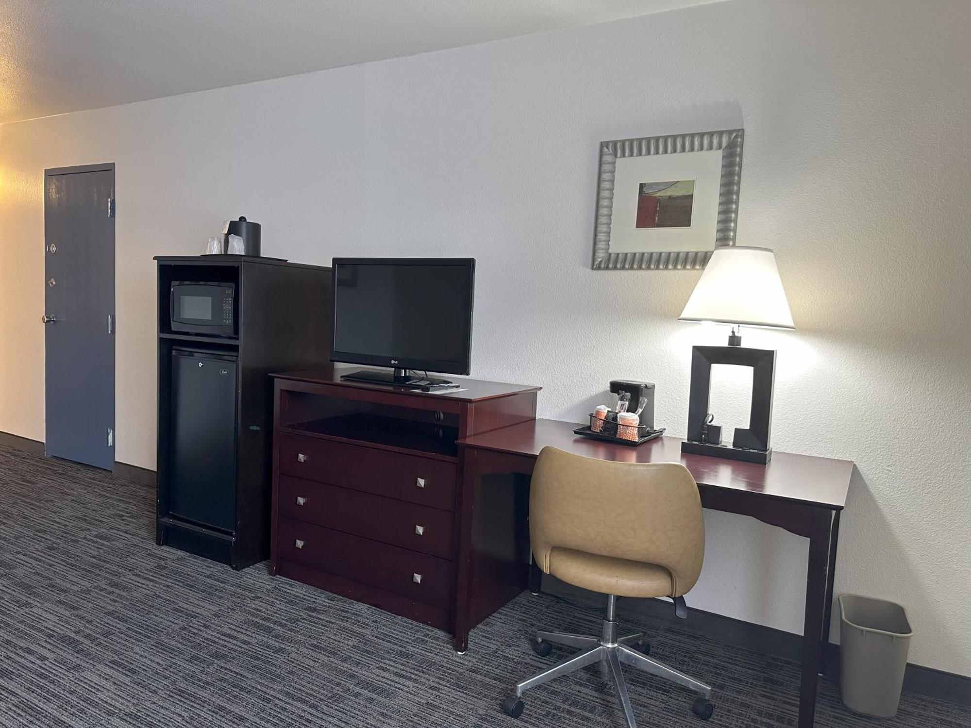 Quality Inn & Suites Everett Exteriér fotografie